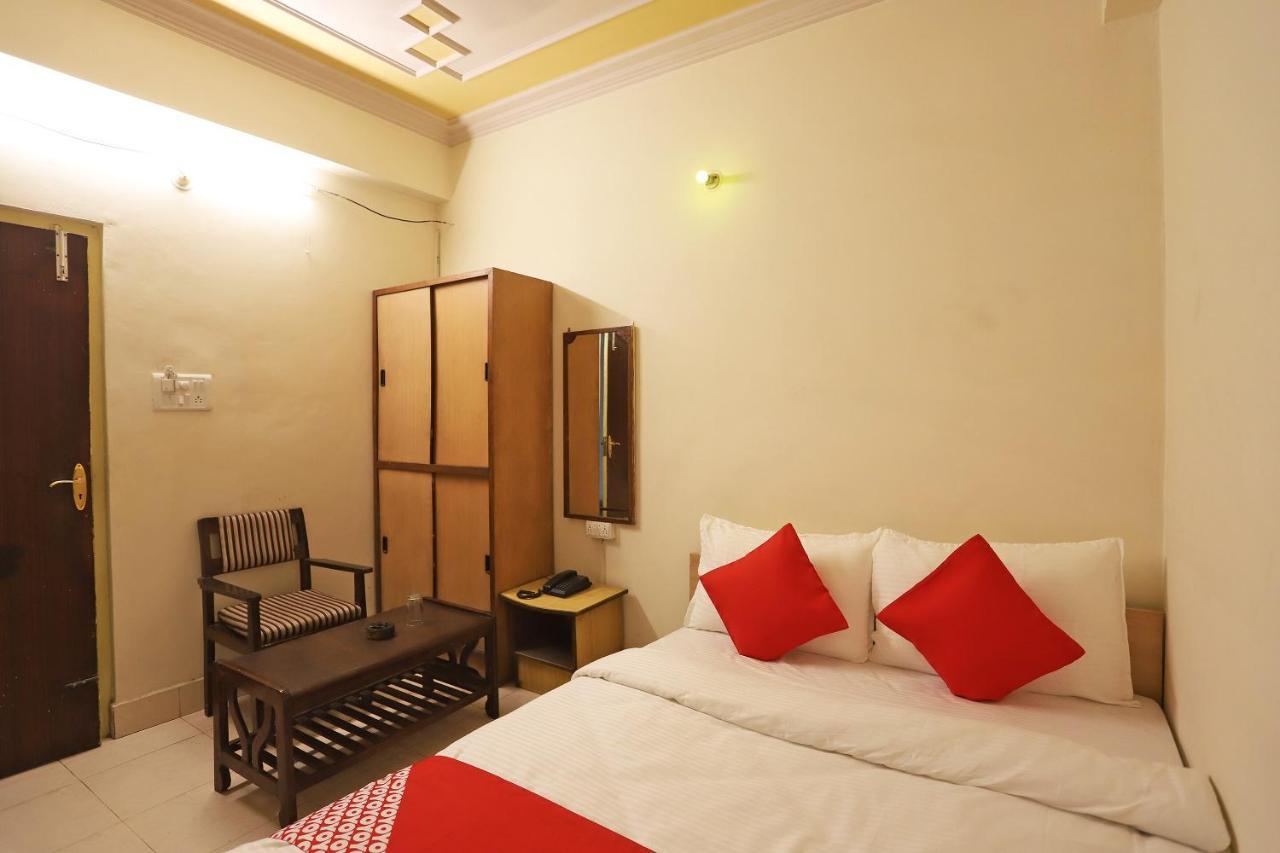 Oyo Flagship 76697 Hotel Park Awadh Lakhnau Kültér fotó