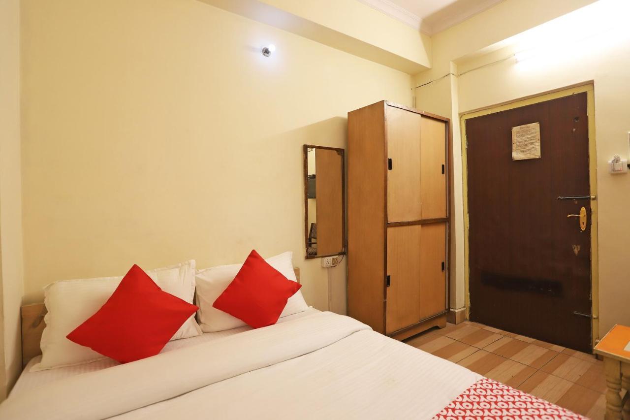 Oyo Flagship 76697 Hotel Park Awadh Lakhnau Kültér fotó